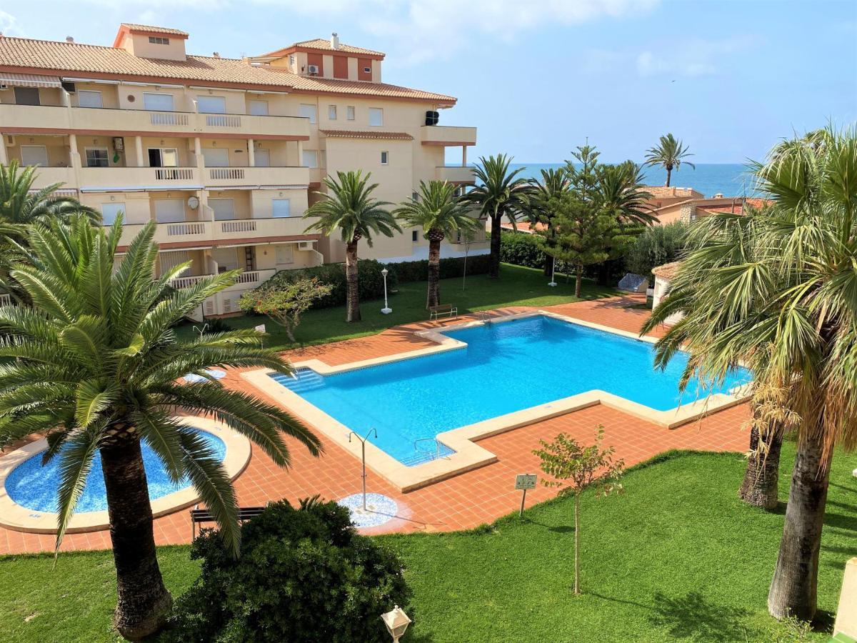 La Marina Vyb Frente Al Mar Apartment Denia Exterior photo